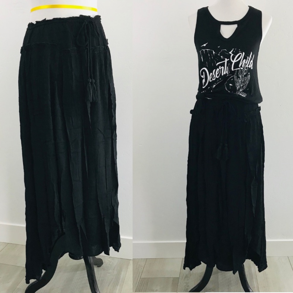 Black Boho Ruffled Maxi Skirt - Picture 4 of 4